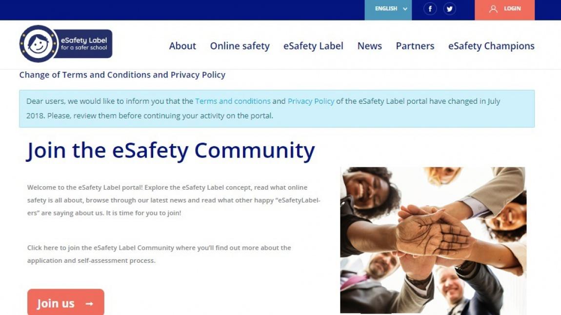 Okulumuz uluslararası alanda güvenli internet kullanımında farkındalık oluşturan eSafety Label Bronze etiketini aldı